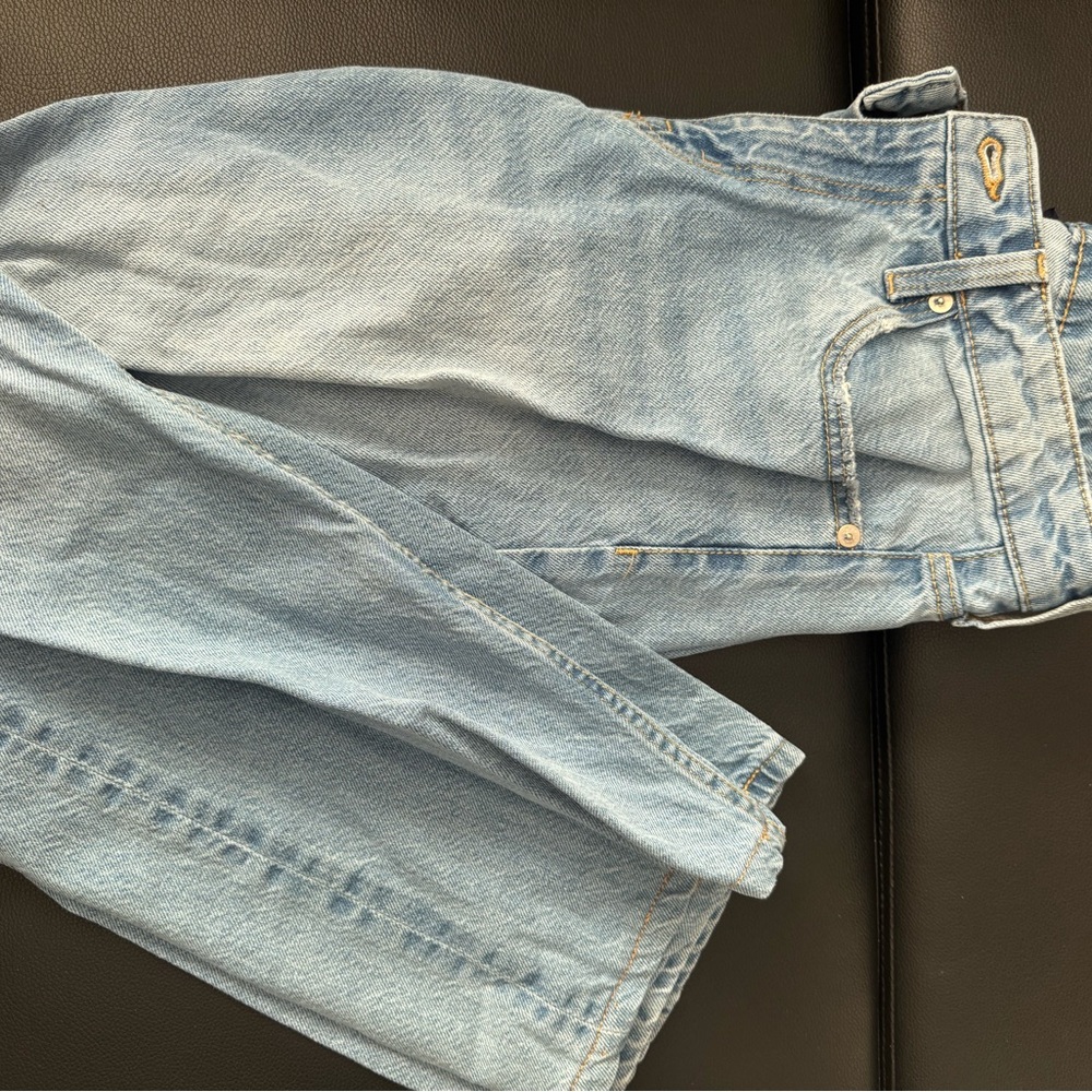 Aeropostale Men's Relaxed Fit Light Blue Jeans
